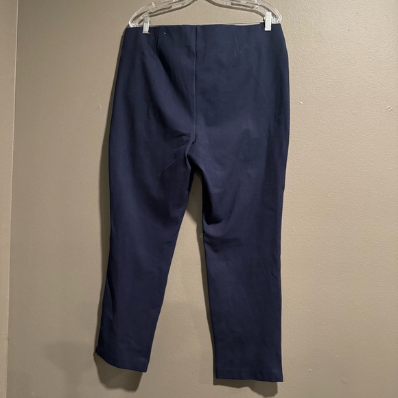 Chico’s Pull On Navy Blue Pants Size 14 - Picture 2 of 4